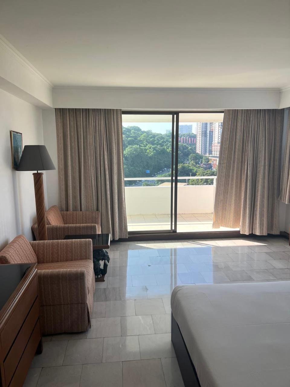 The Monaco Residence Pattaya Extérieur photo